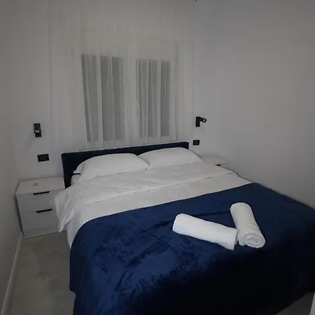 Gashi Apartmanhotel