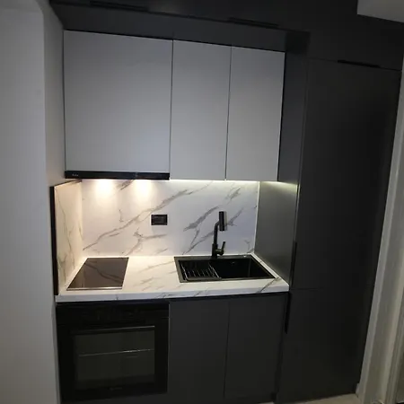 Gashi Apartmanhotel 3*